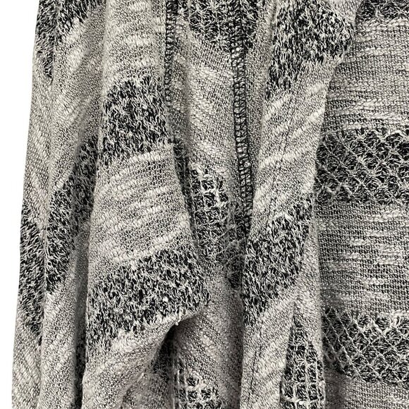 Live And Let Live Womens Open-Front Cardigan 2X Gray & Black Knit Stripe Pattern - Picture 2 of 5